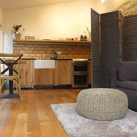 Peaceful & Central Self Contained 1 Bedroom House 글라스턴버리 외부 사진